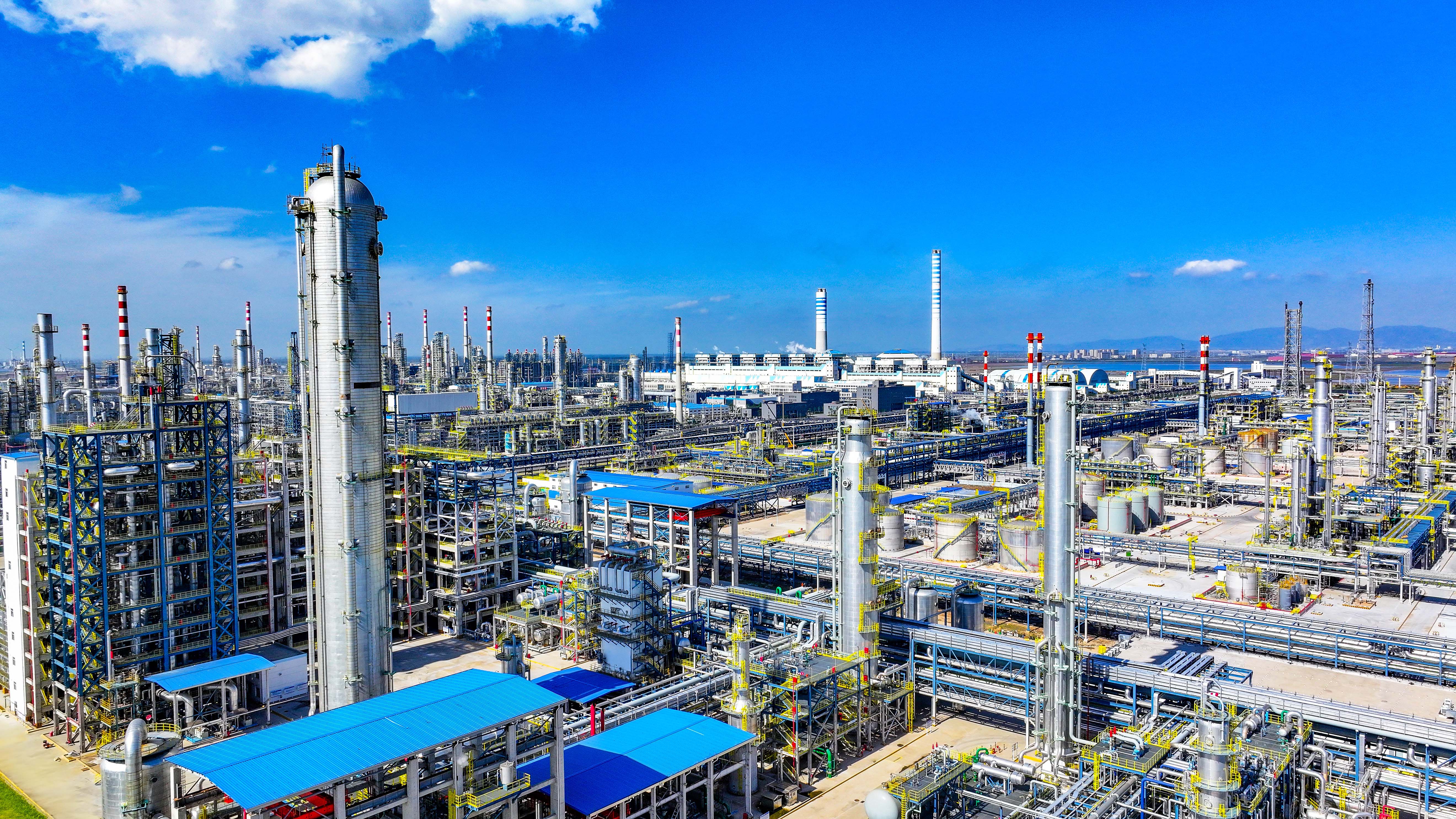 /gb2312/xwzx/mtjj/706.html